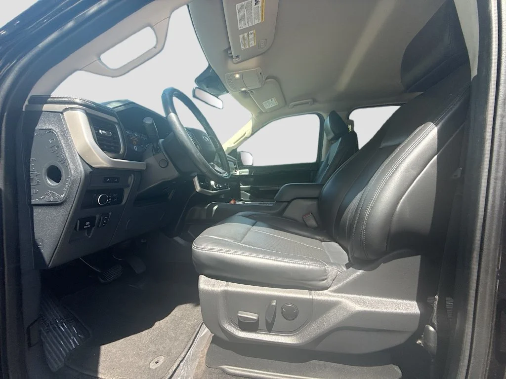 Used 2023 Black Ford XLT image 23