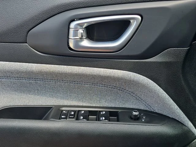 Certified Used 2022 Blue Jeep Latitude image 19