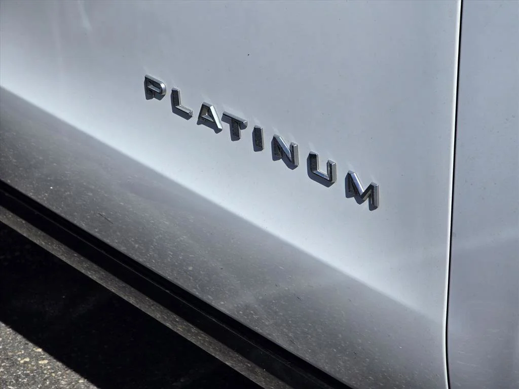 Used 2025 White Ford Platinum image 15