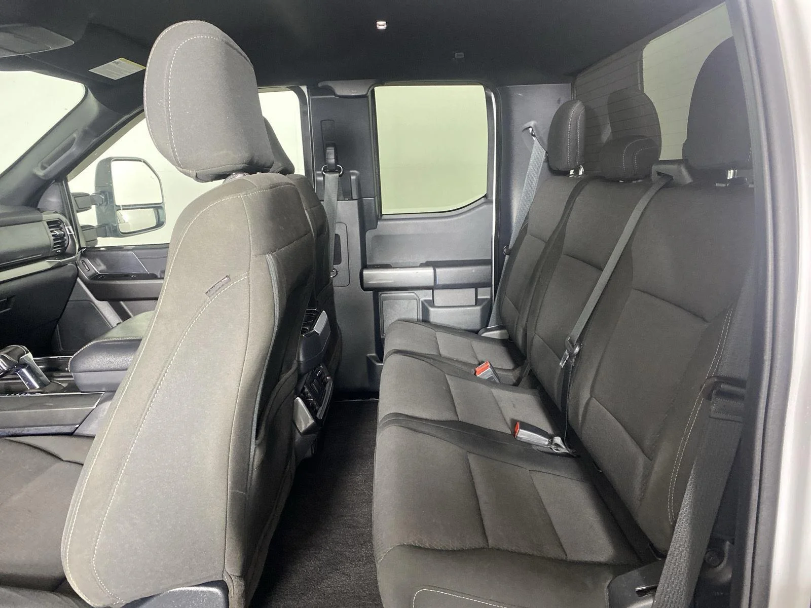 Used 2021 Oxford White Ford XLT image 35