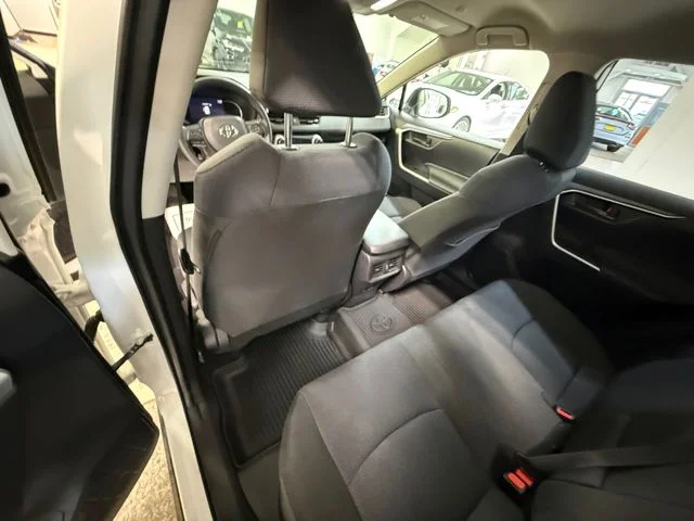 Used 2024 White Toyota LE image 27