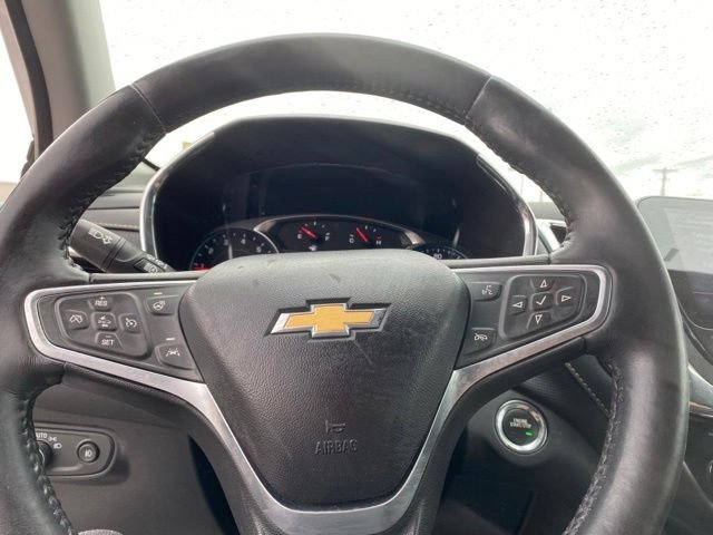 Used 2022 White Chevrolet Premier image 16