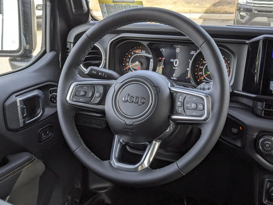 New 2026 Grey Jeep Sahara - - 4x4 - McKinley Leather - Body-Color Top - Alpine Audio - Technology Group & More! image 15