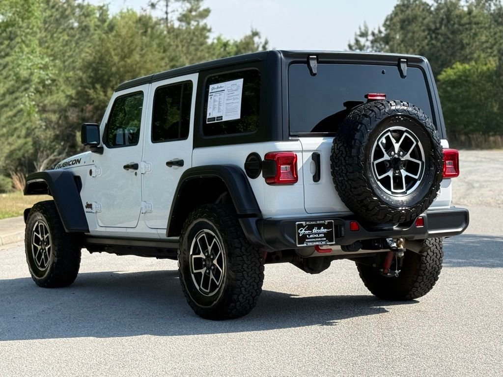 Used 2024 White Jeep Rubicon image 11