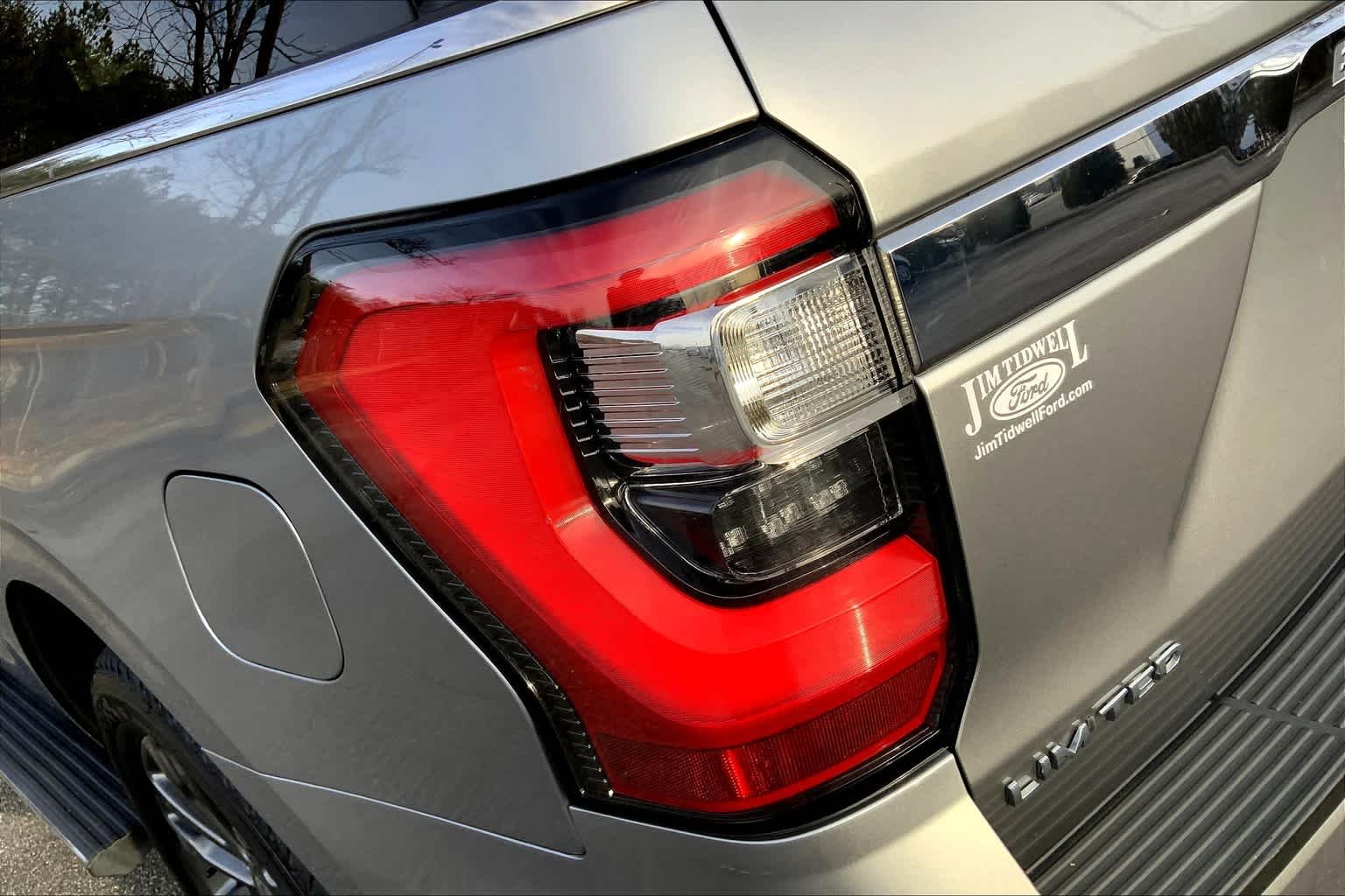 Used 2021 Iconic Silver Ford Limited image 28