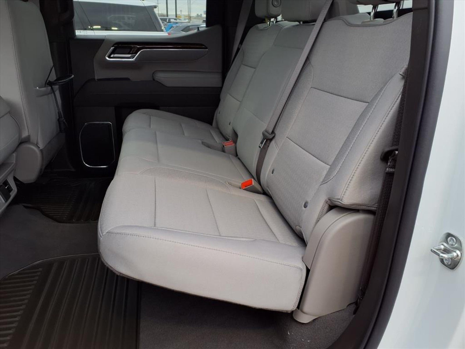 2026 GMC Sierra 1500 SLE - Photo 59