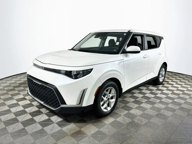 Certified Pre-Owned 2023 Kia Soul S
