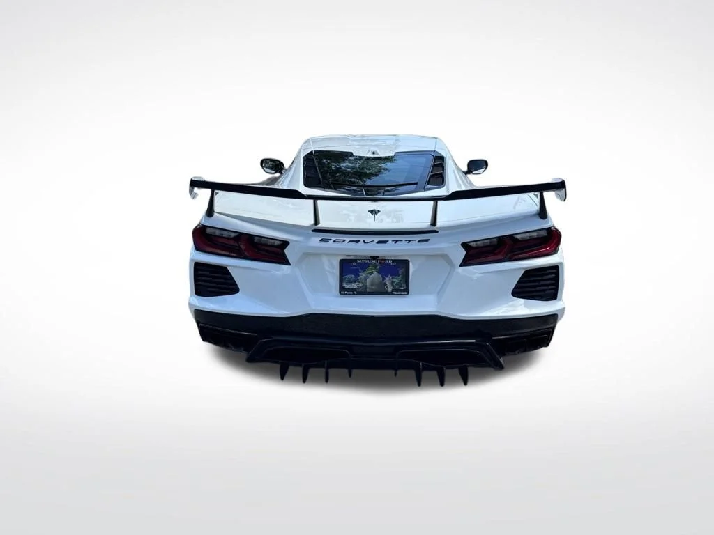 Used 2026 Arctic White Chevrolet Stingray image 7