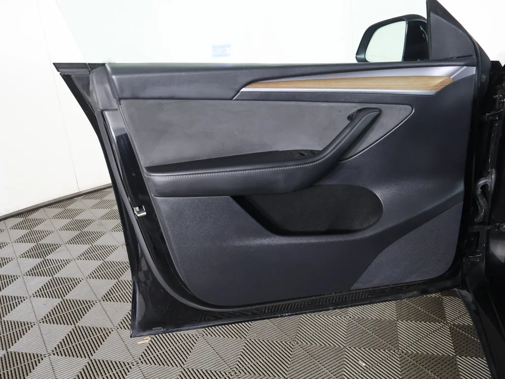 Used 2024 Black Tesla Long Range image 25