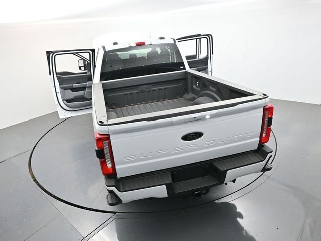 New 2026 Oxford White Ford F-350® XLT image 49