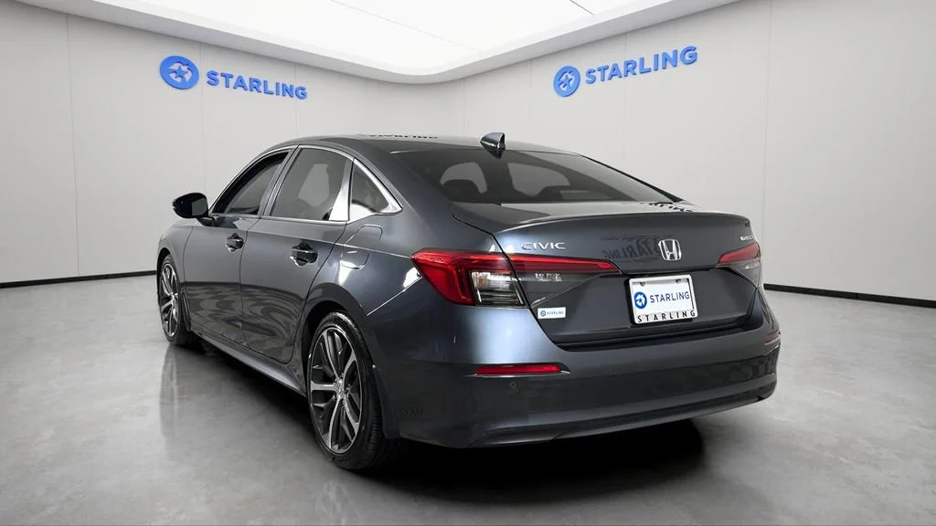 Used 2022 Gray Honda Touring image 6