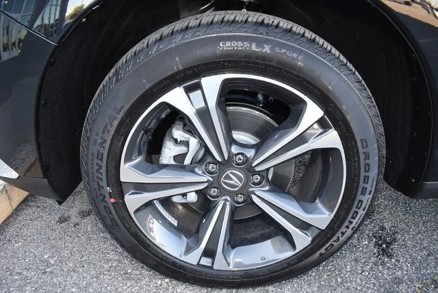 New 2026 Majestic Black Pearl Acura Technology Package image 9