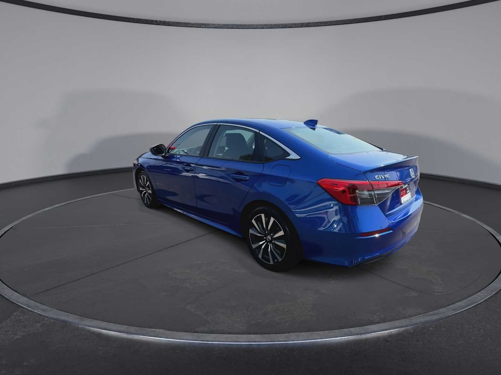 Used 2024 Aegean Blue Metallic Honda EX image 6