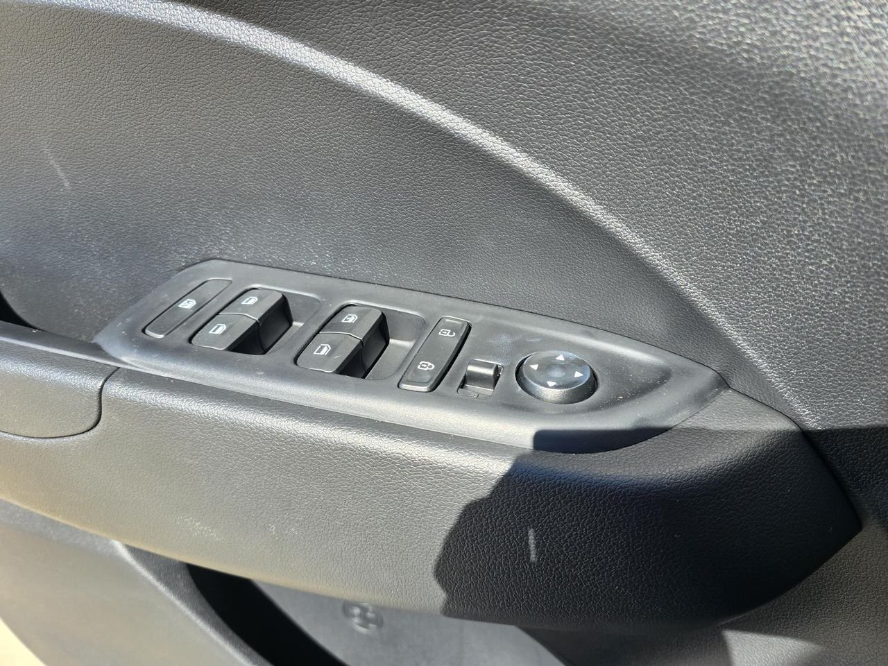 New 2026 Ecotronic Gray Hyundai SE image 18