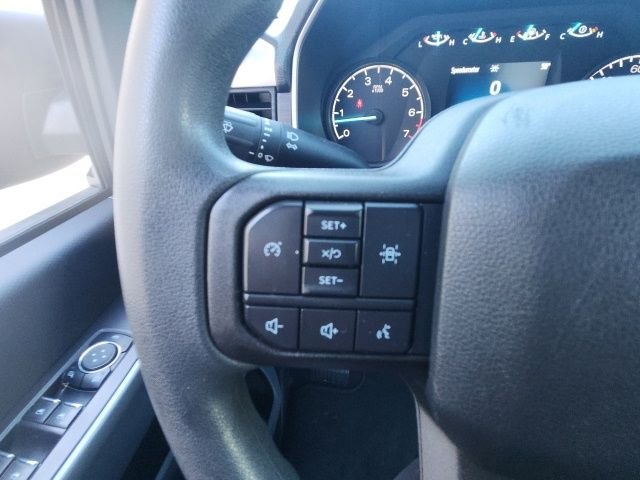 Used 2022  Ford XLT image 32