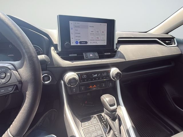 Used 2025 Silver Toyota XLE Premium image 14
