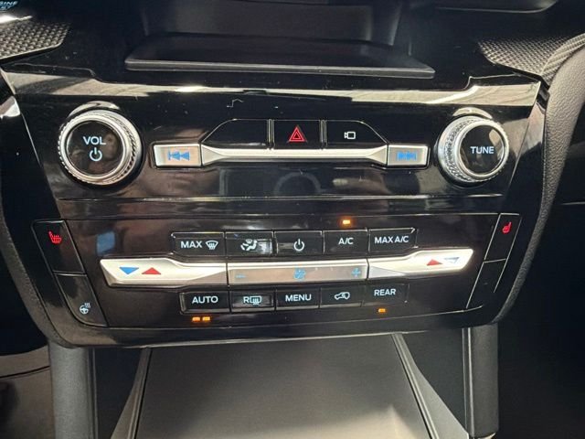 Used 2023 Black Ford ST-Line image 22