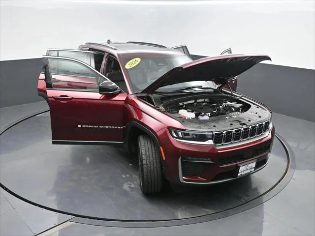 New 2026 Velvet Red Pearl-Coat Exterior Paint Jeep Limited image 45
