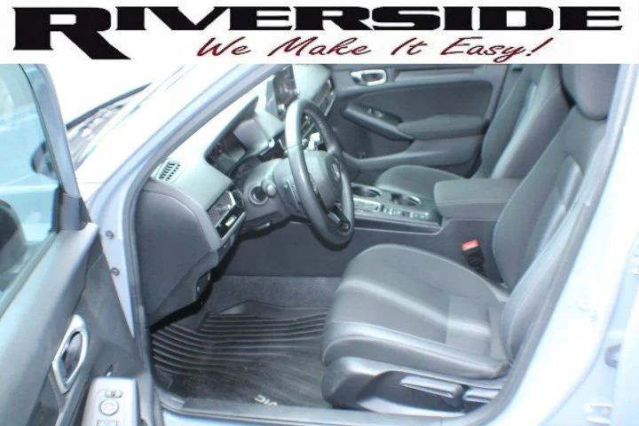 Used 2024  Honda Sport image 13