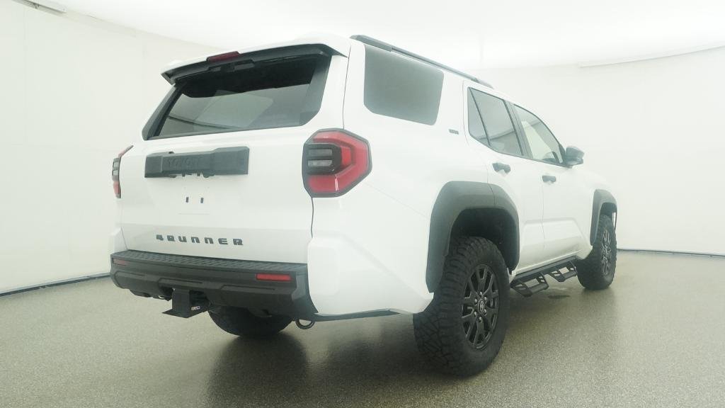 New 2026 Ice Cap Toyota SR5 image 5