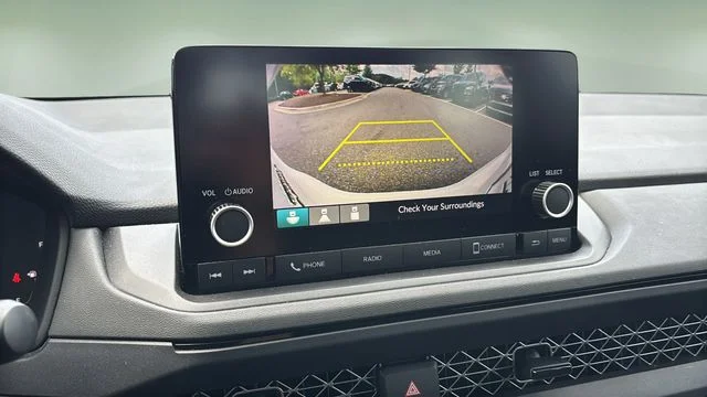 Used 2024  Honda LX image 26