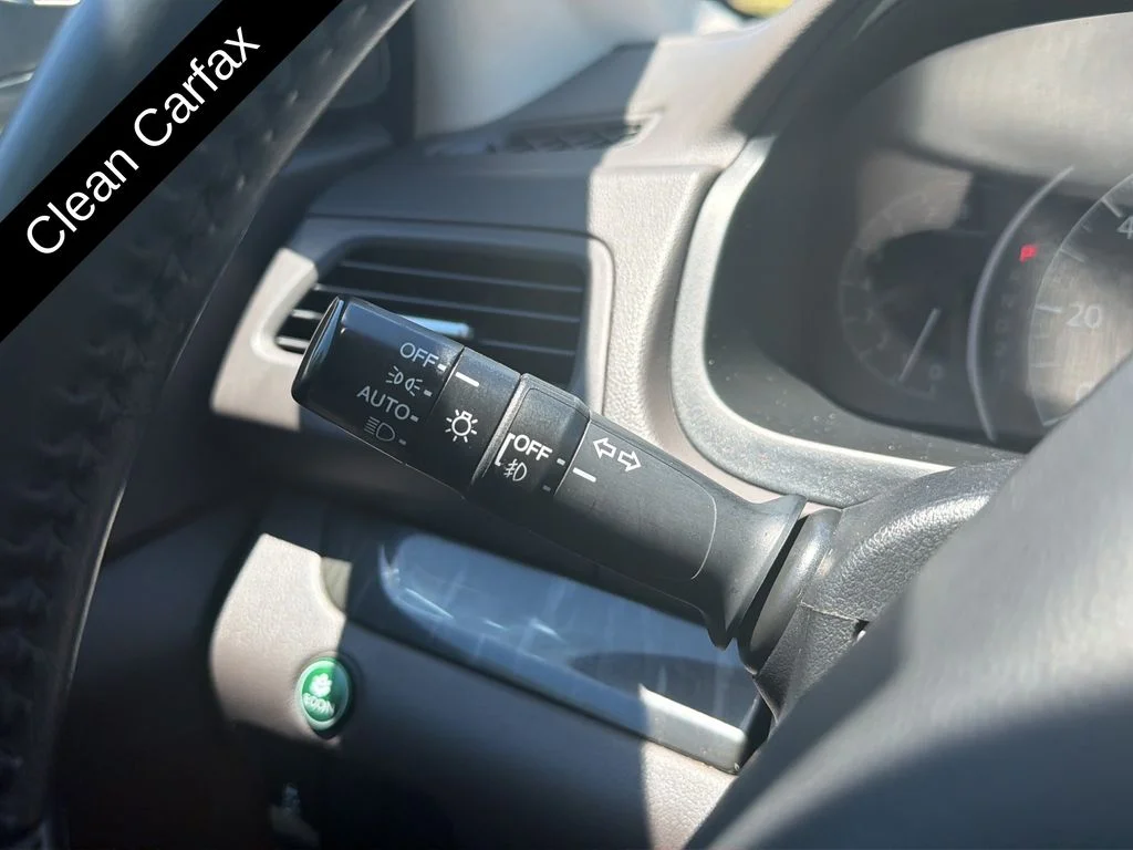 Used 2013 Kona Coffee Metallic Honda EX-L image 27