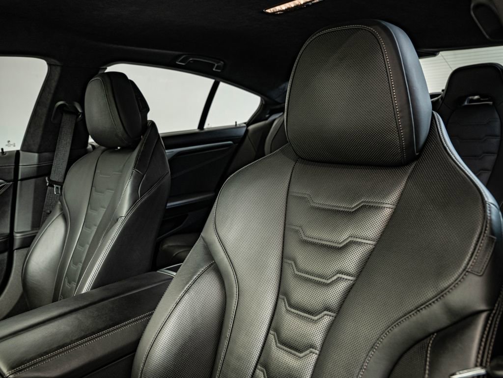 Used 2023 Black Sapphire Metallic BMW ALPINA B8 xDrive image 39