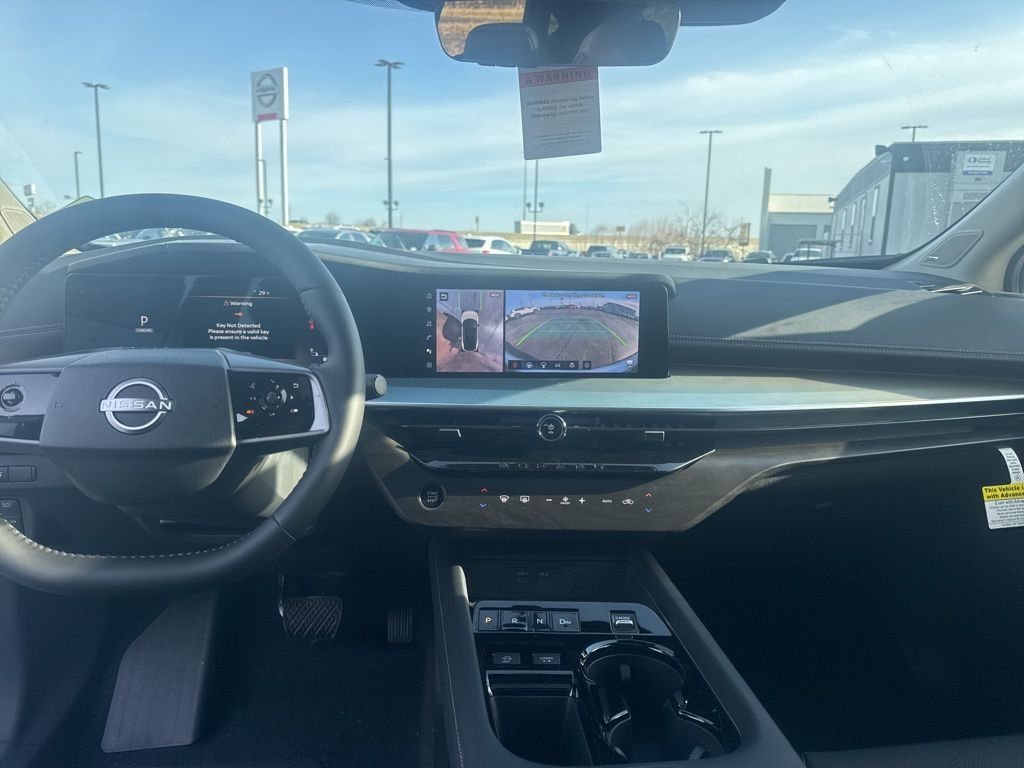 New 2026 Everest White Pearl TriCoat Nissan SL image 15