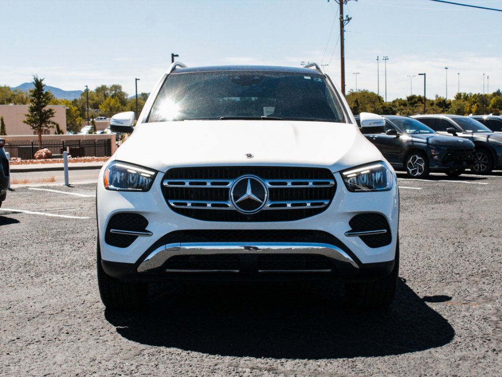 Used 2024 Polar White Mercedes-Benz GLE350 4MATIC® image 2