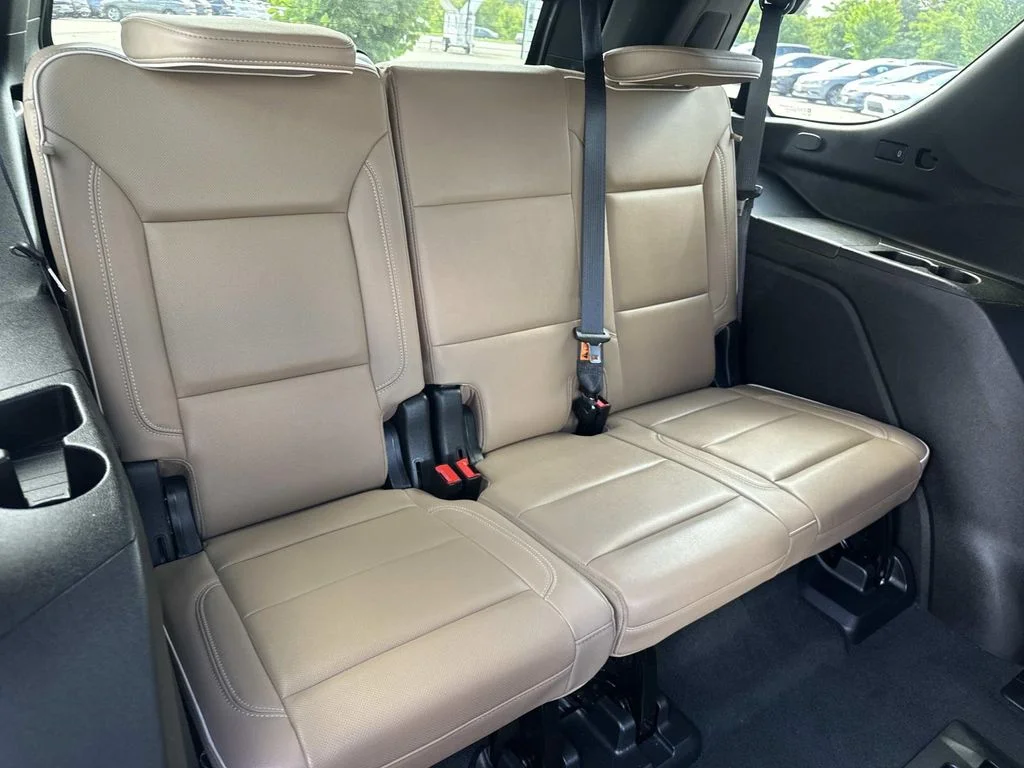 Used 2021 Gray Chevrolet Premier image 15