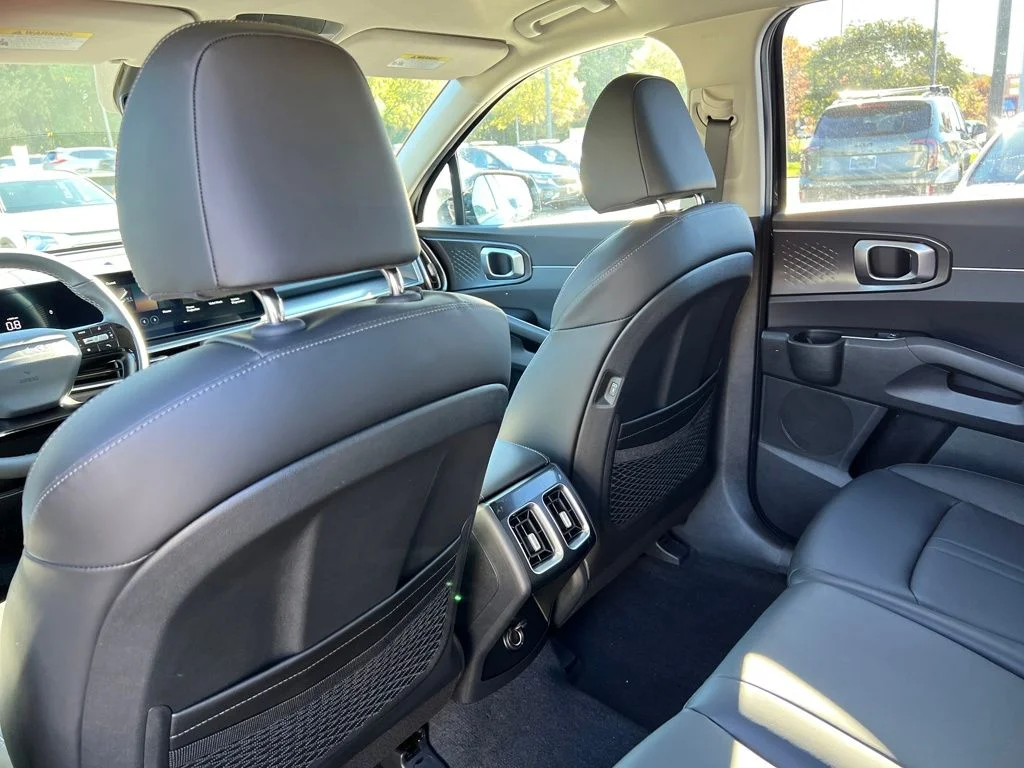 New 2026 Black Kia S image 25