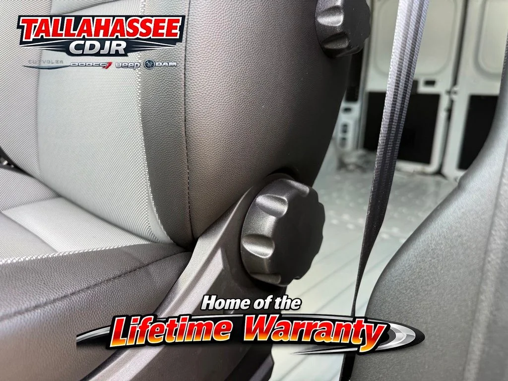 New 2026 Bright White Clearcoat RAM Low Roof image 14