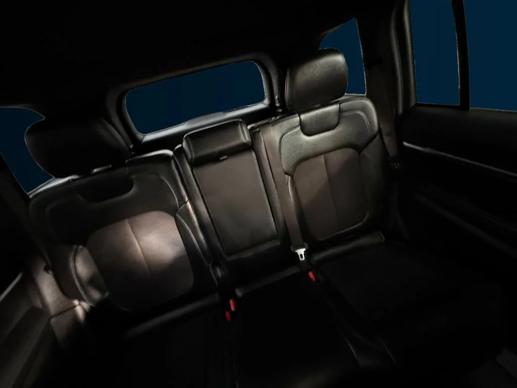 Used 2022 Gray Jeep Trailhawk 4xe image 18