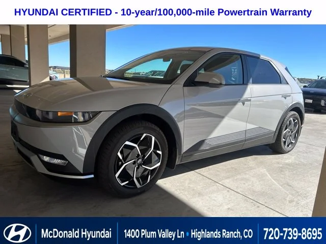 Used 2024 Gray Hyundai SEL image 1