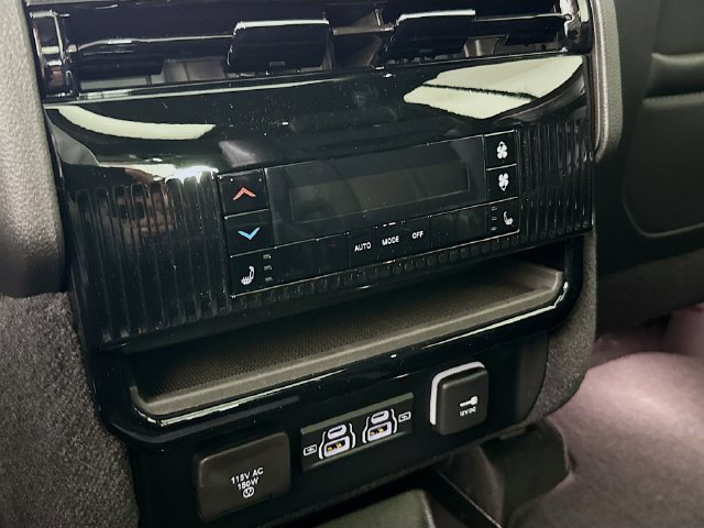 New 2026 High Gloss Black Exterior Paint Jeep Limited image 25