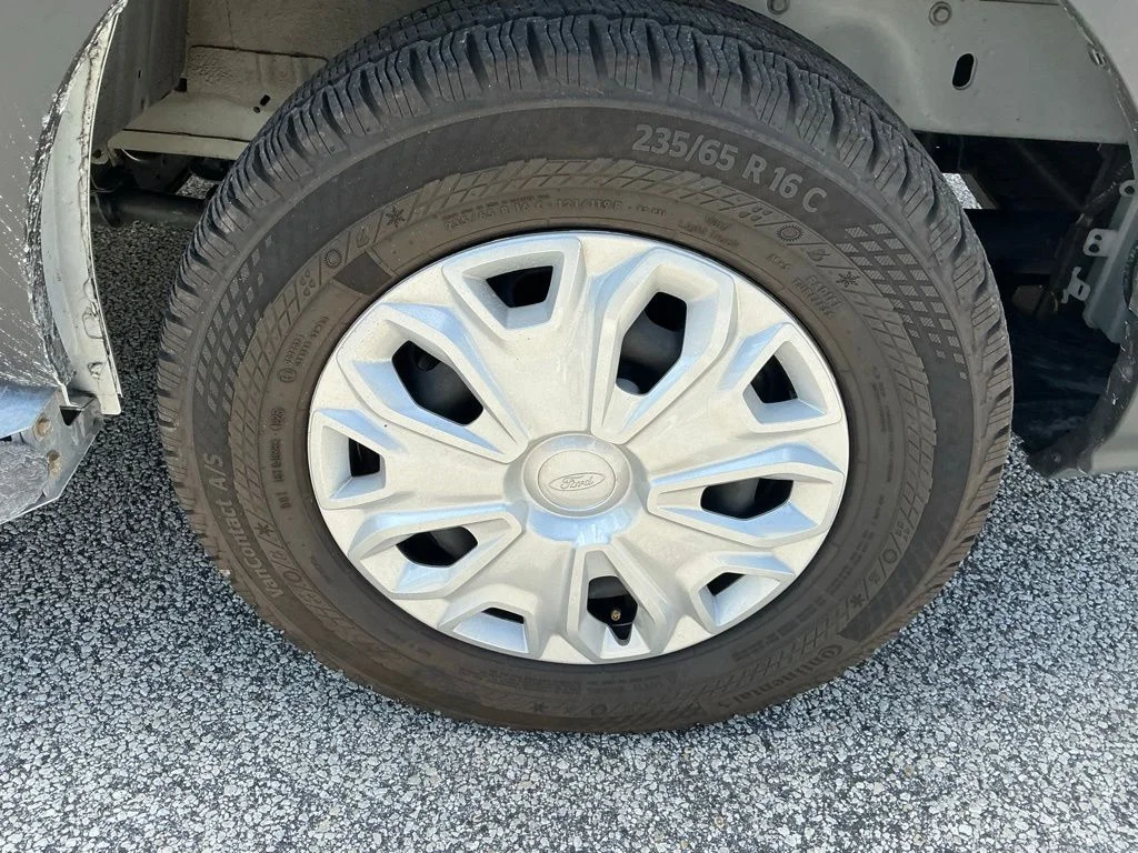 Used 2025 White Ford Base image 24