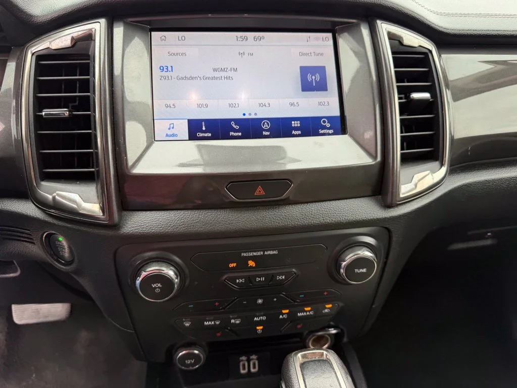 Used 2020 Gray Ford Lariat image 10