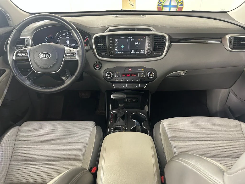 Used 2020 White Kia SX image 4