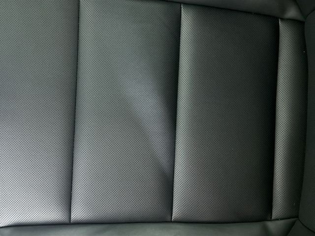 Used 2025 Silver Kia S image 19