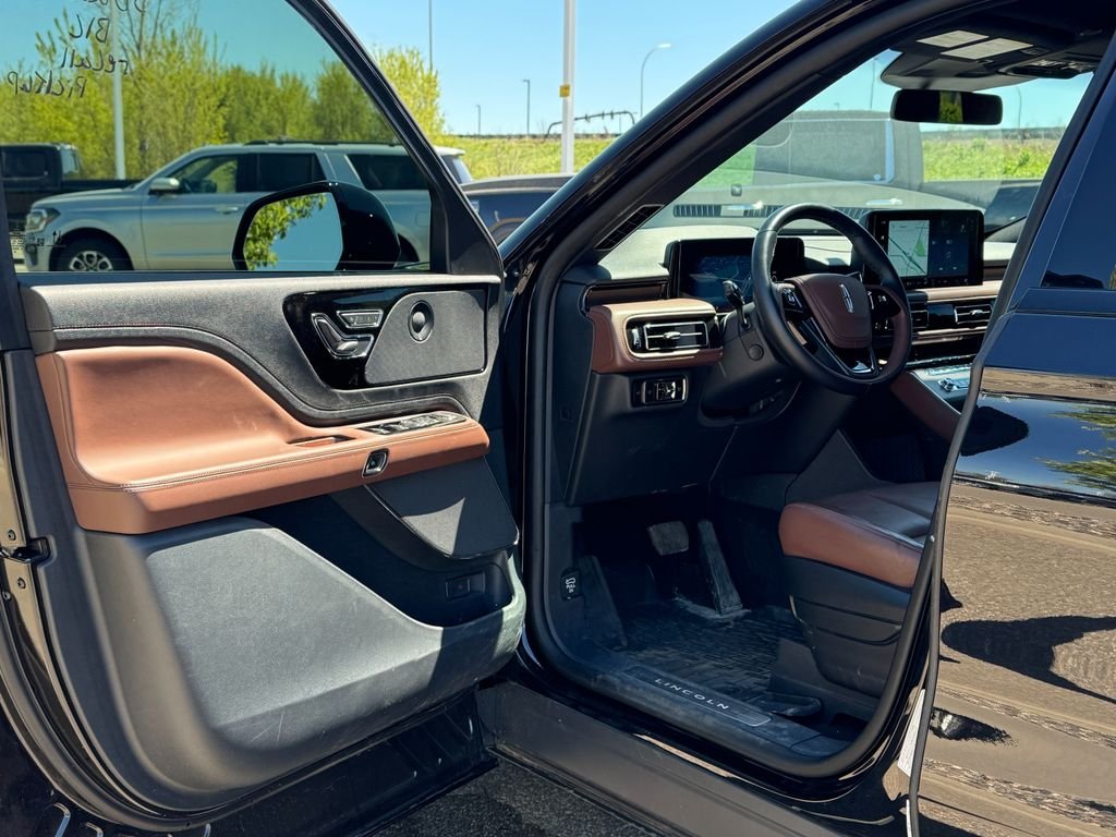 2025 Lincoln Aviator Reserve - Photo 35