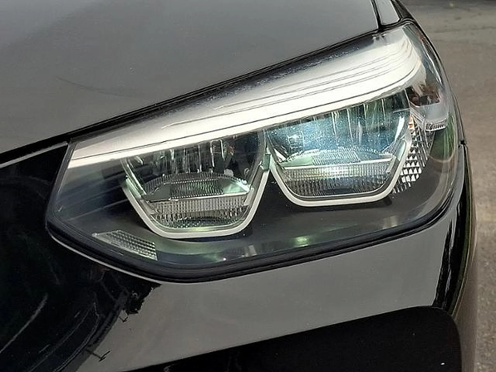 Used 2019  BMW xDrive30i image 28