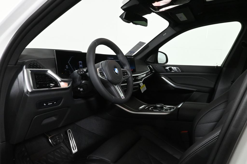 Used 2026 White BMW xDrive40i image 15