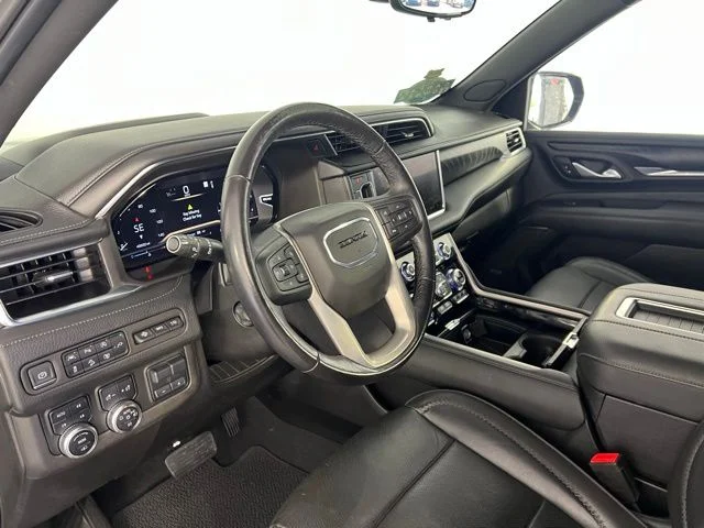 2022 GMC Yukon Denali - Photo 12