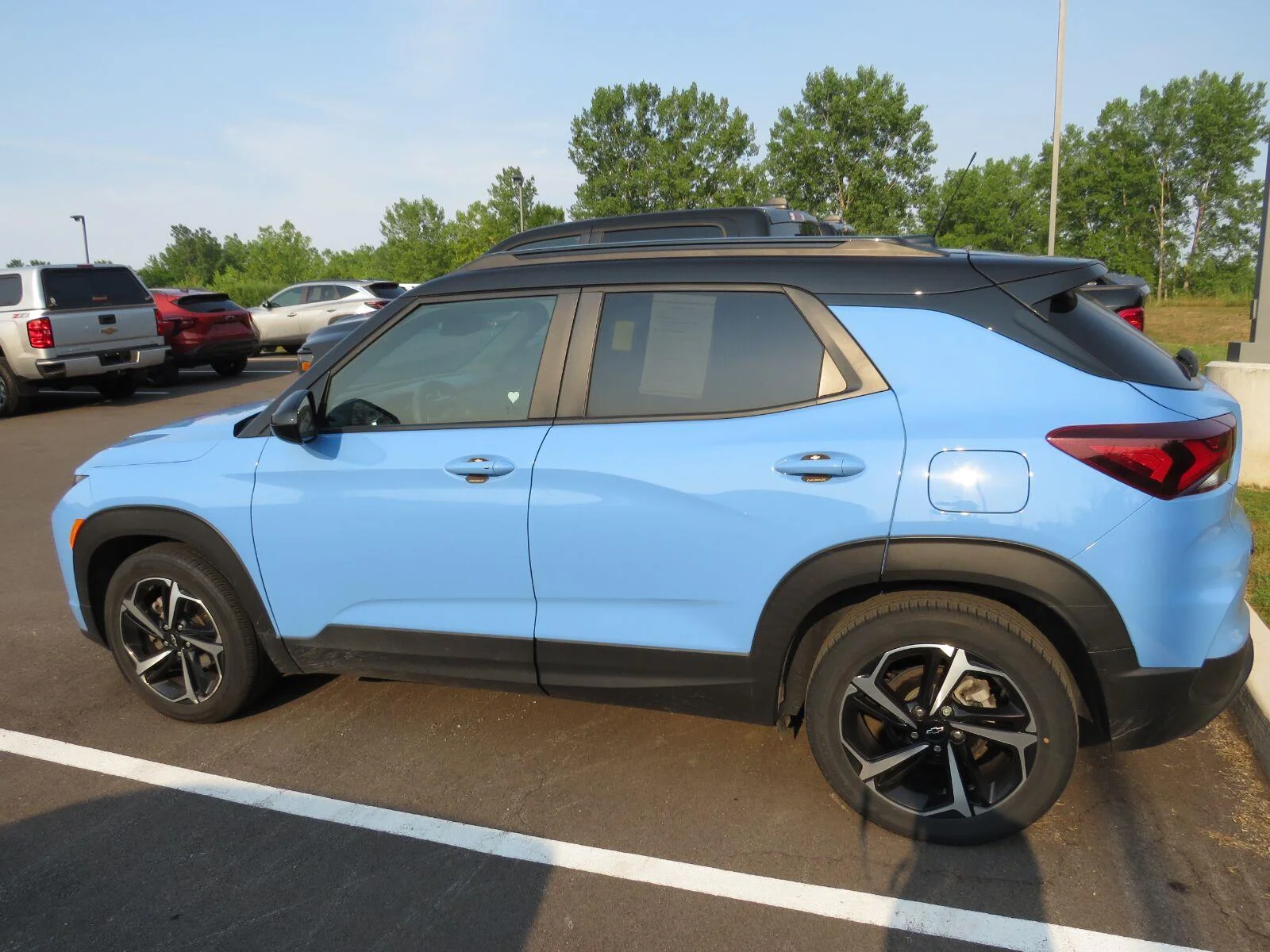 Used 2023 Fountain Blue Chevrolet RS image 13