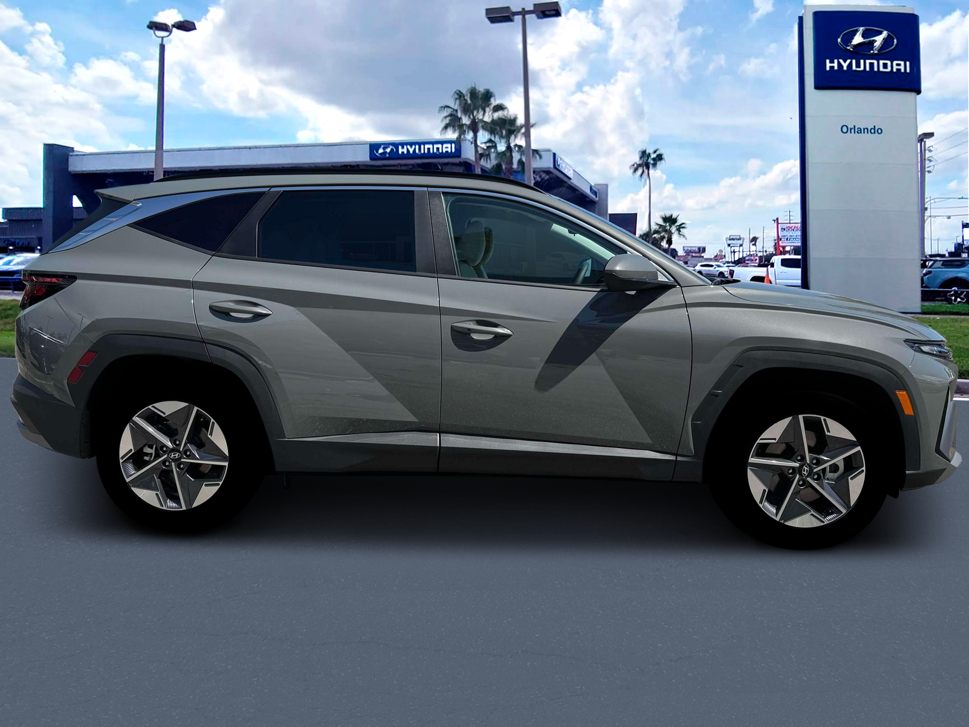 New 2026 Hampton Gray Hyundai SEL FWD image 45