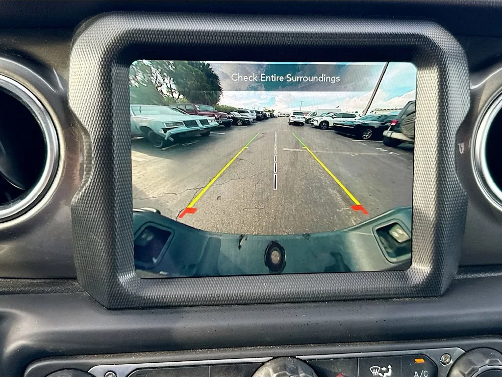 Used 2023 Black Jeep Overland image 15