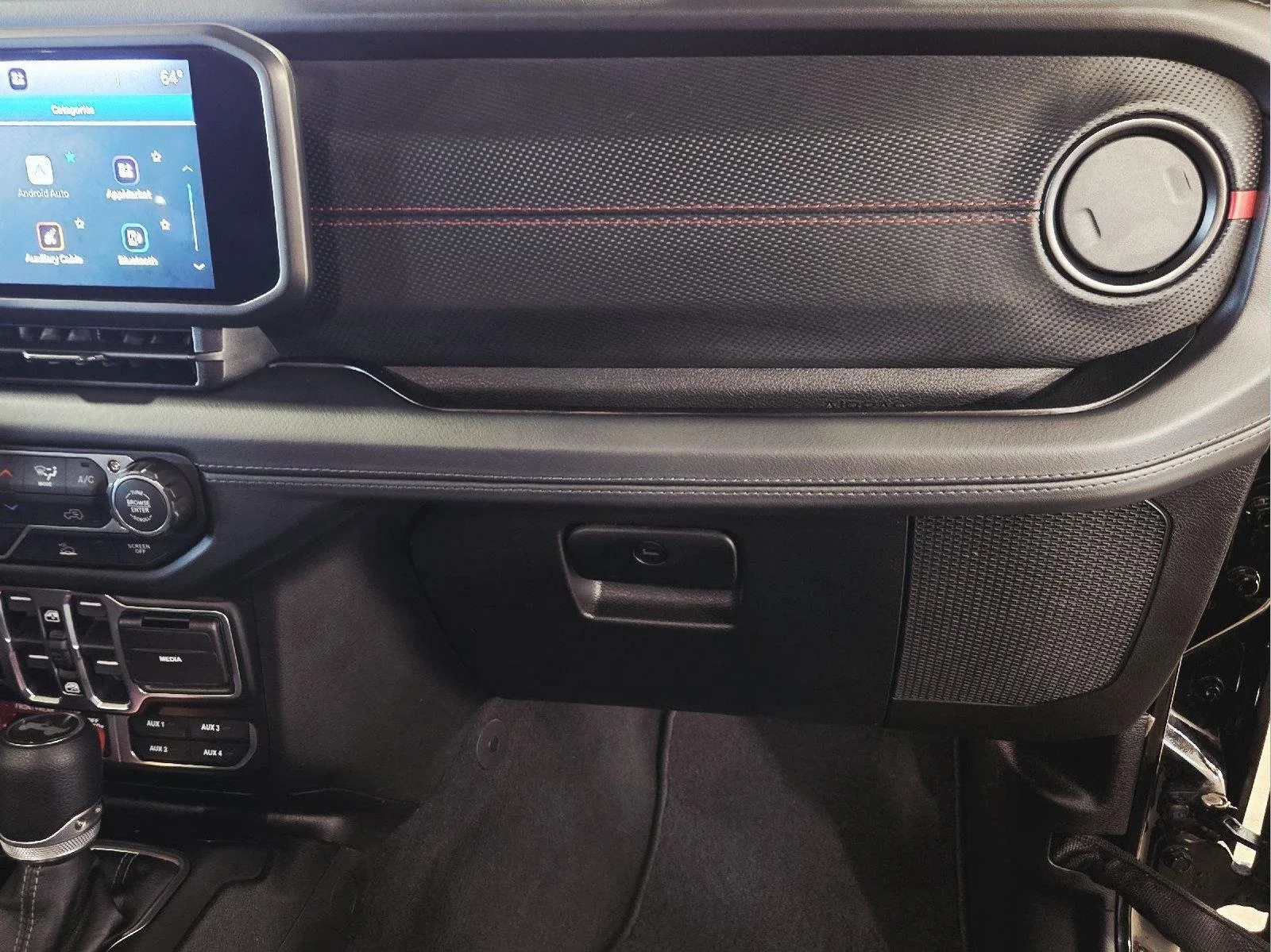 Used 2026 Black Clearcoat Jeep Rubicon image 44