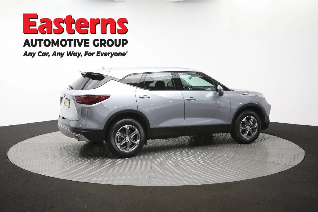 Used 2025 Gray Chevrolet LT image 46