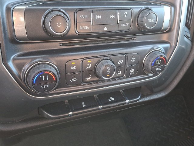 Used 2014 SILVER ICE METALLIC Chevrolet LT image 16
