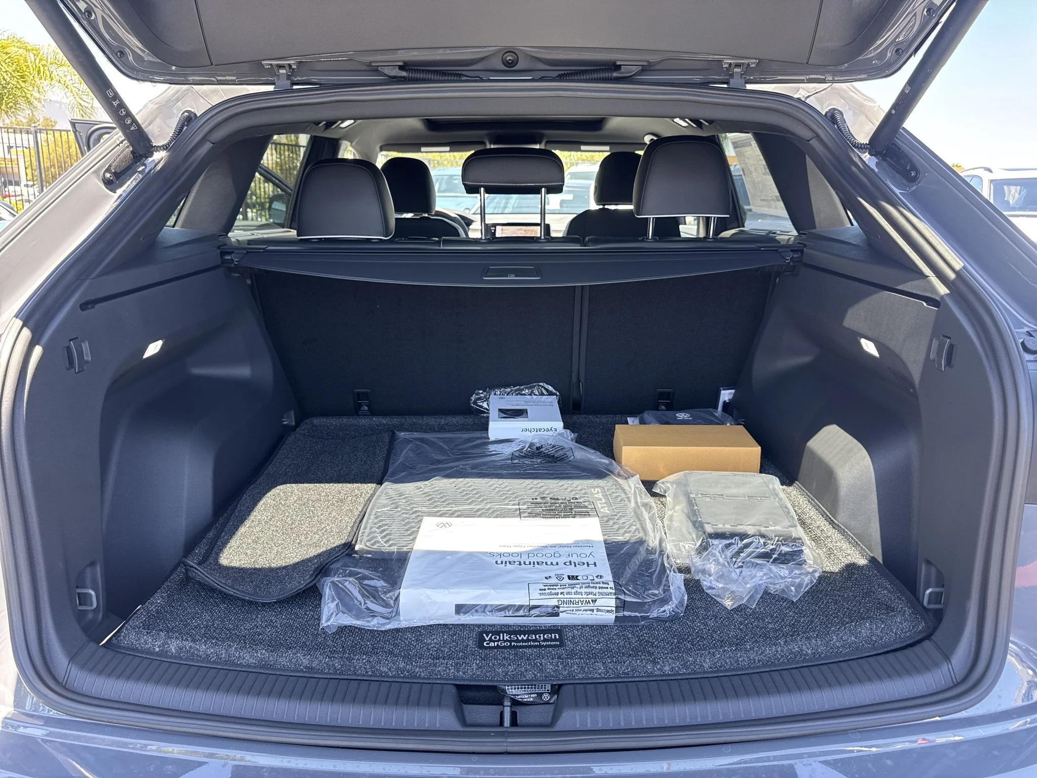 New 2026 Pure Gray Volkswagen 2.0T SEL Premium R-Line image 33